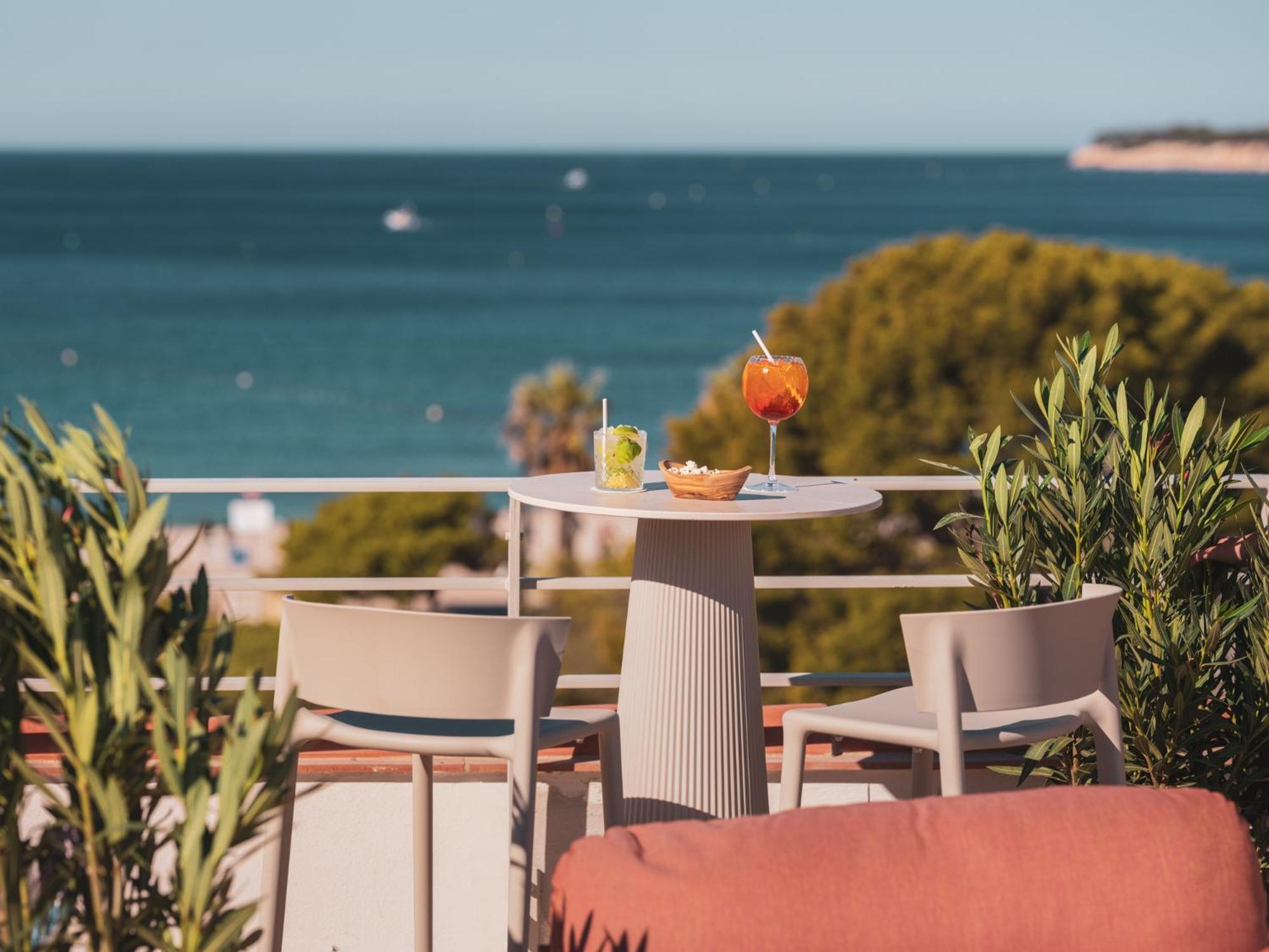 Hotel Liautaud Rooftop Cassis Buitenkant foto